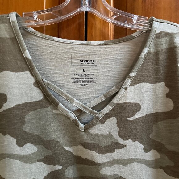 Camouflage T Shirt Dress with Criss Cross Neckline Detail - Size Large - Camo - Picture 2 of 5